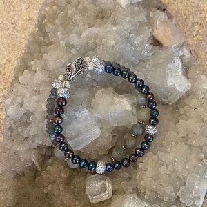 Double Strand Black Pearl and Labradorite bracelet with sterling silver clasp.